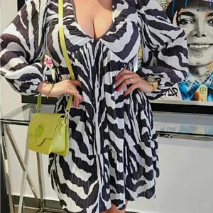 H&M dress,women SMALL,Black & white zebra print crinkle,balloon sleeves,  tiered